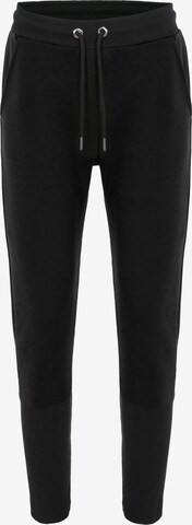 Redbridge Regular Pants 'Basingstoke' in Black: front
