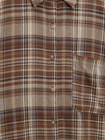 Pull&Bear Blouse in Bruin