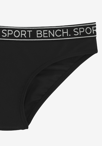 BENCH Triangel Bikini in Zwart