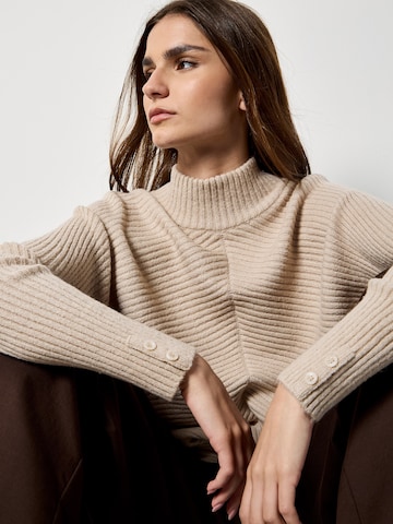 Pull-over Apricot en beige