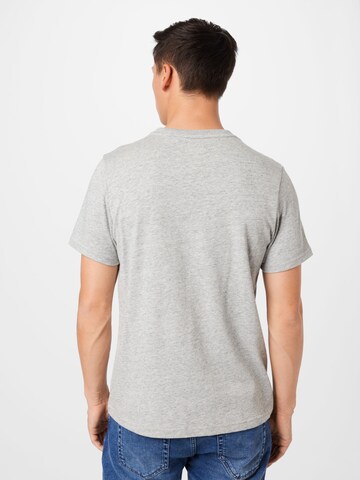 Superdry T-Shirt in Grau