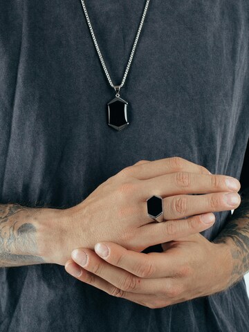 Akitsune Ring 'Abyss' in Black