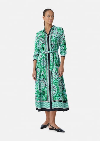 Robe-chemise COMMA en vert : devant
