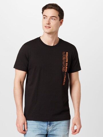 Calvin Klein Jeans - Camiseta en negro: frente