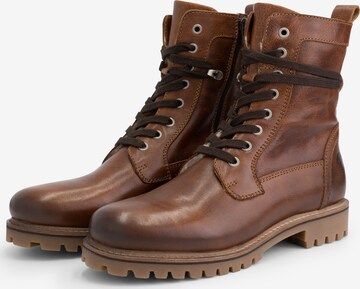 Travelin Lace-Up Boots 'Kvinlog' in Brown