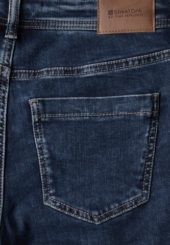STREET ONE Regular Jeans in Blau