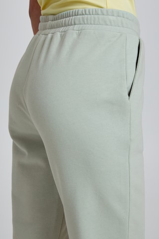 The Jogg Concept Tapered Pants in Green