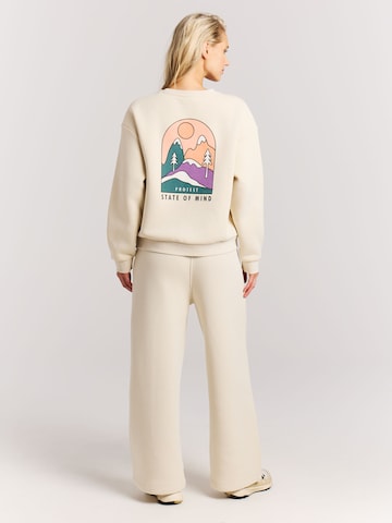 PROTEST Sweatshirt 'PRTScole' in White