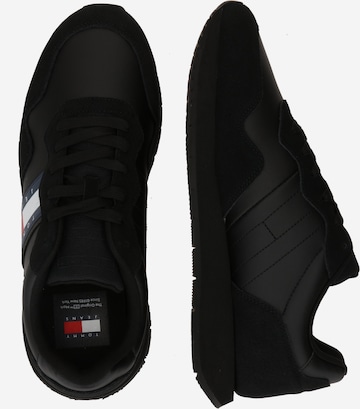 Tommy Jeans Sneakers laag 'Essential' in Zwart