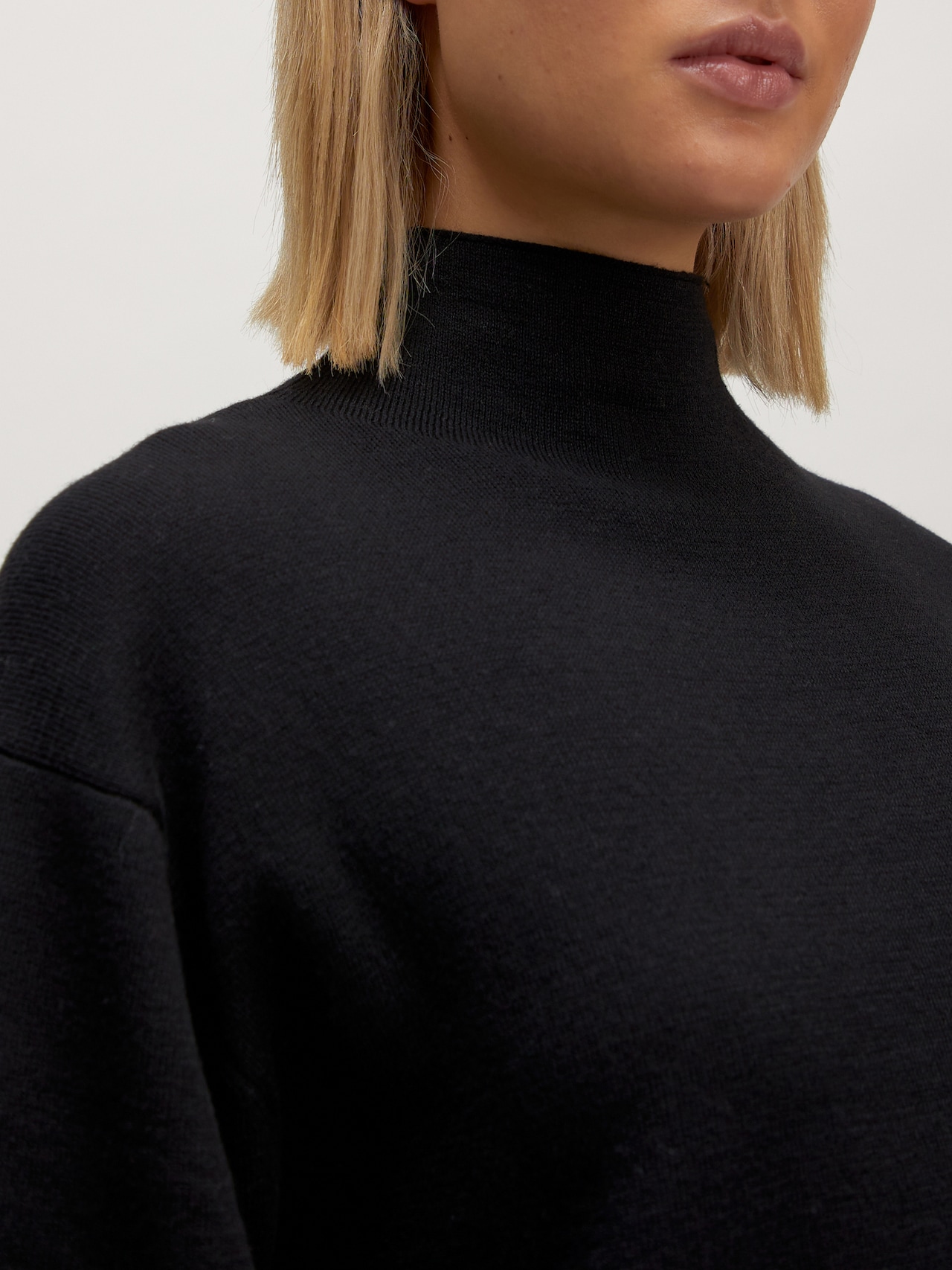 EDITED Producten Trui 'Alexandra' Zwart