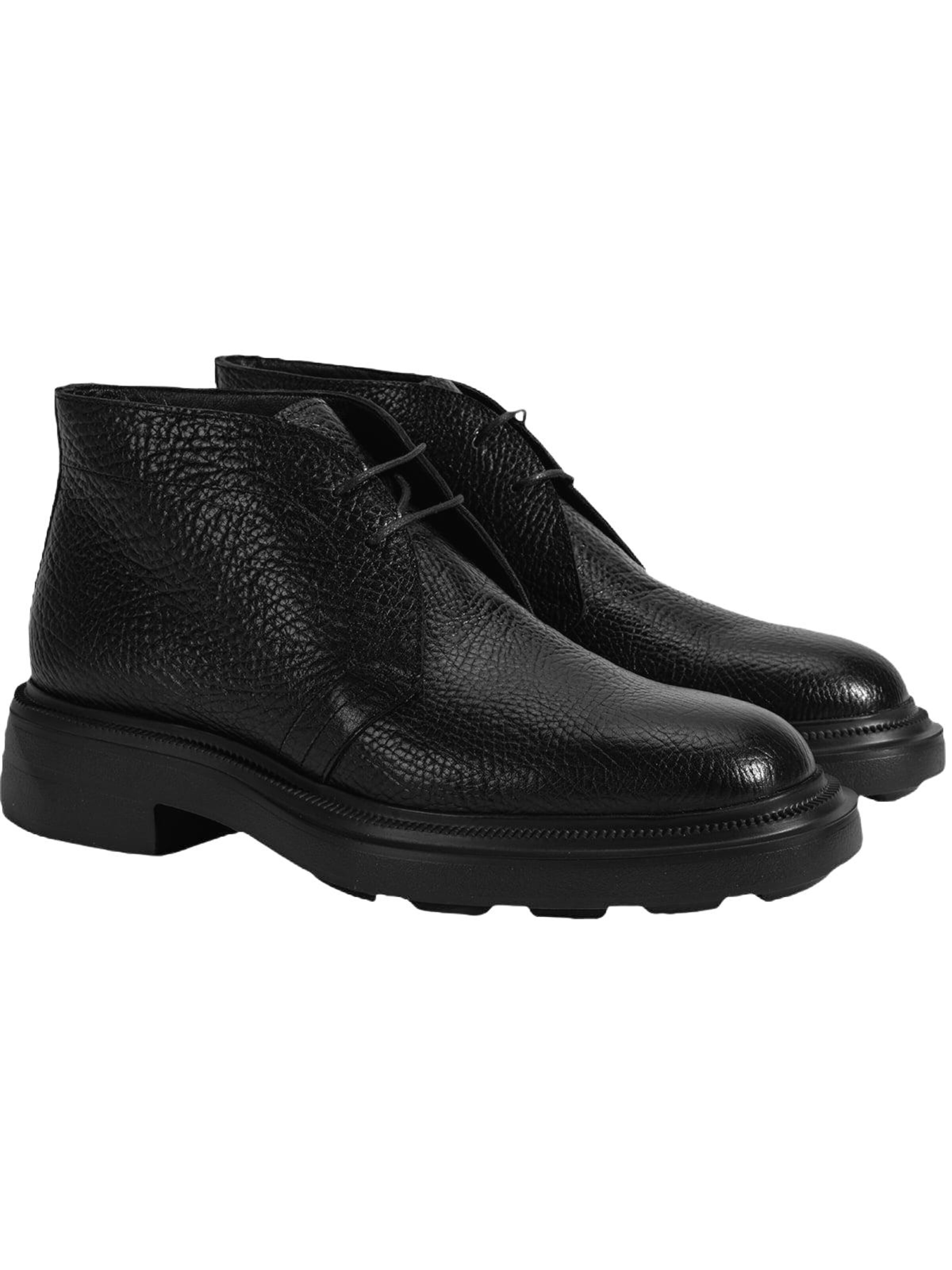 Desa Boots in Black