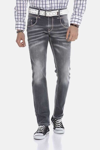 CIPO & BAXX Regular Jeans in Grijs: voorkant
