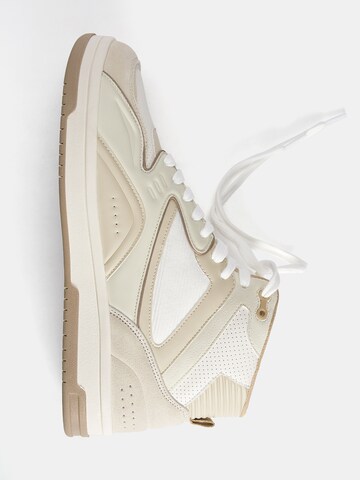 Pull&Bear Sneakers hoog in Beige