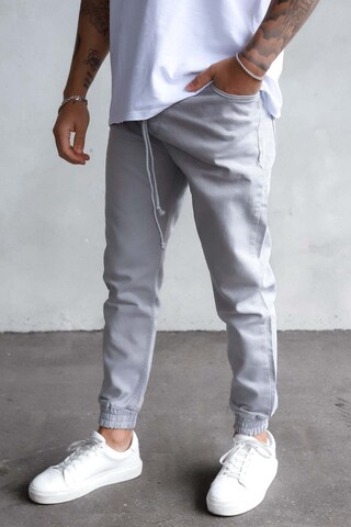 2Y Premium Tapered Pants in Grey