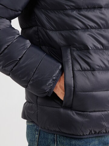 HOLLISTER - Chaqueta de entretiempo en negro