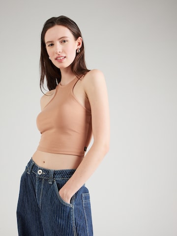 Superdry - Top en marrón