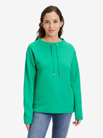 Betty Barclay Shirt in Green: front