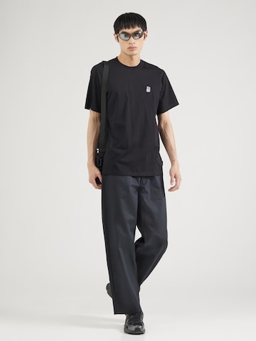 Iriedaily T-Shirt 'Play Different' in Schwarz