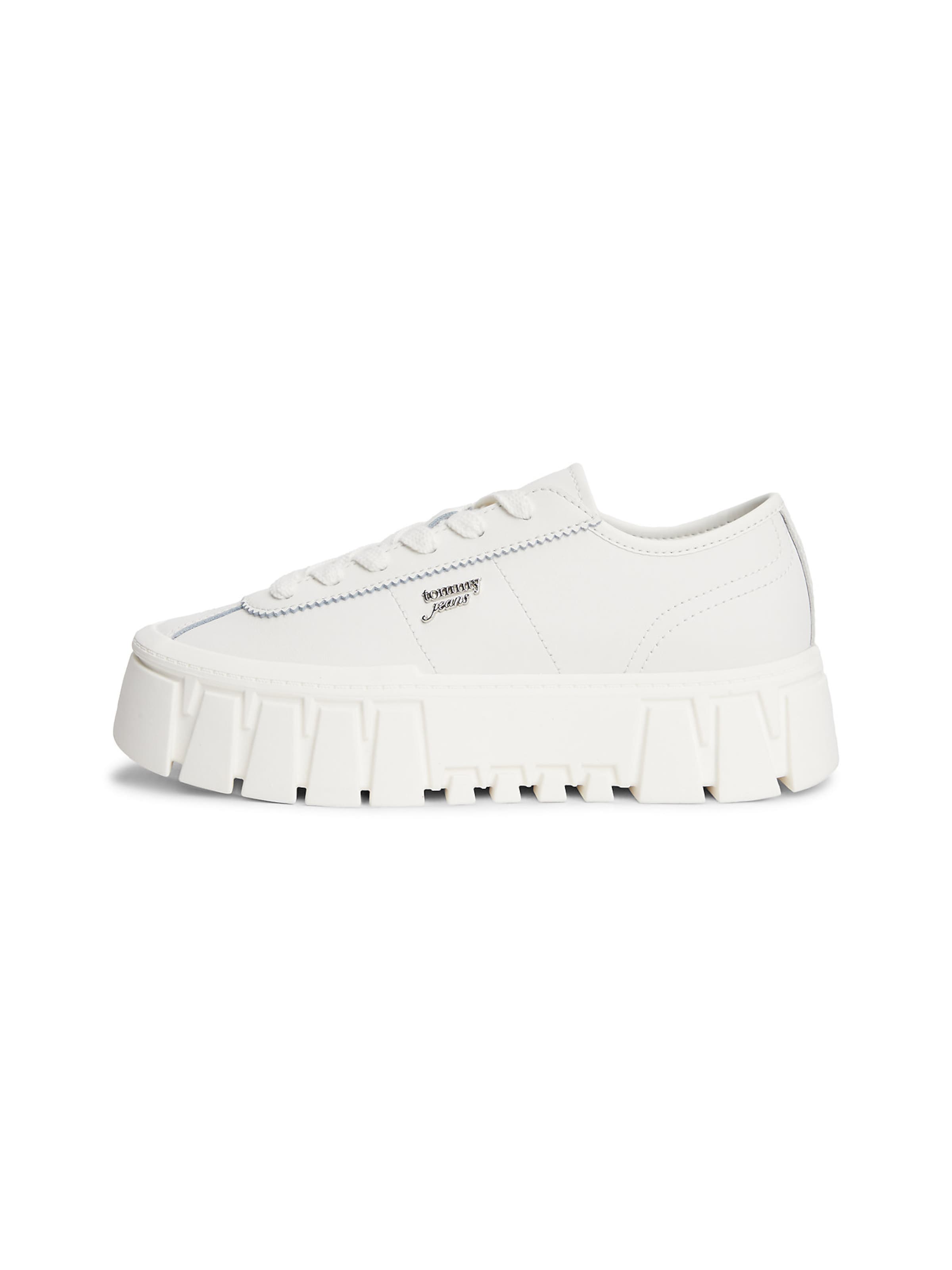 Tommy Jeans Sneakers in Beige: front