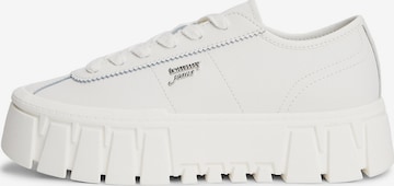 Tommy Jeans Sneakers in Beige: front