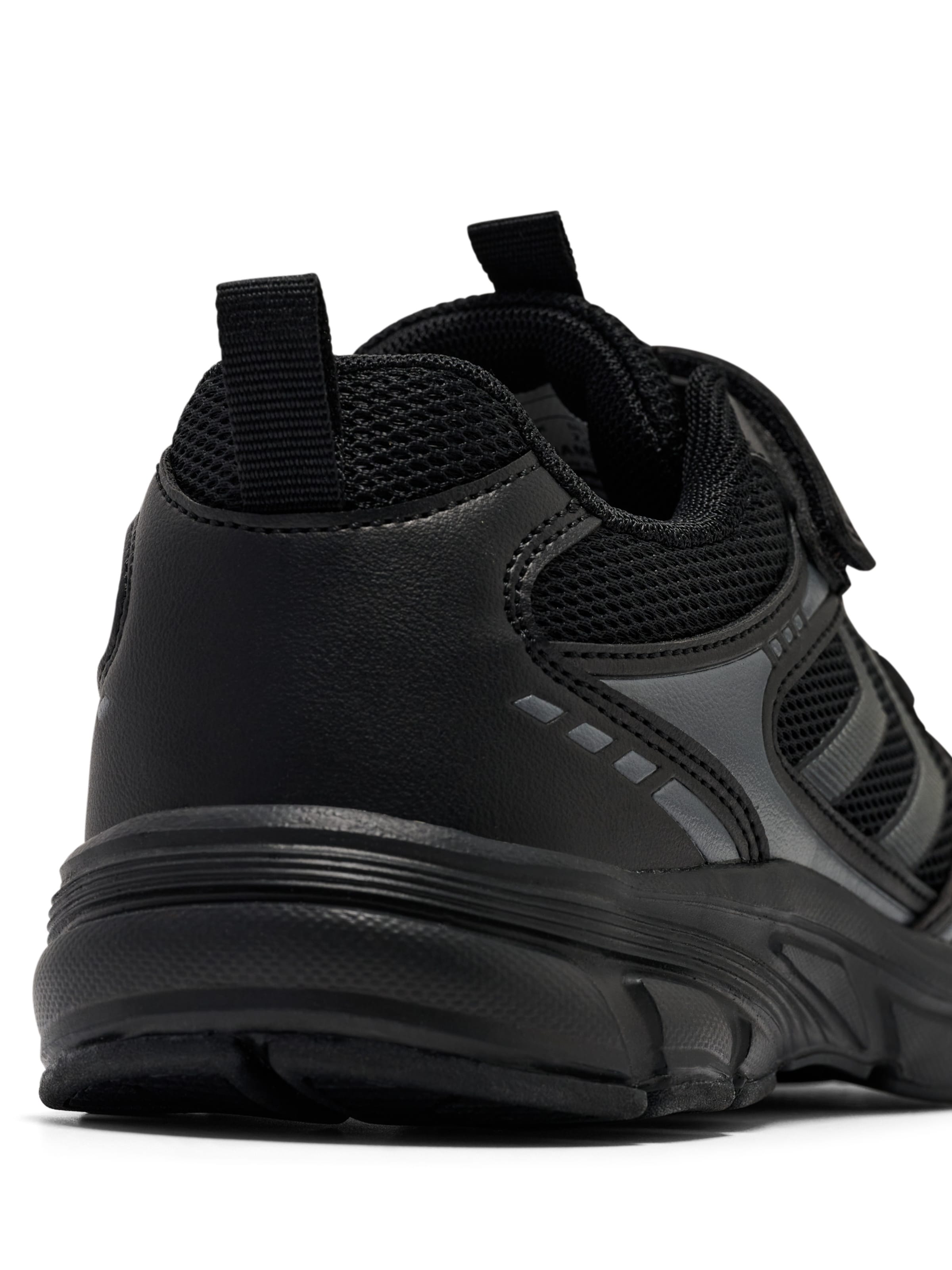 Hummel Sneakers 'EFFORT ONE' in Zwart