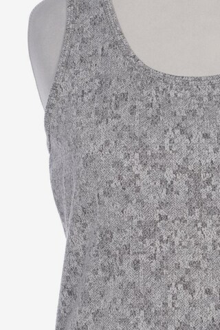 GYMSHARK Top & Shirt in XXS in Grey