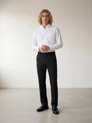 ARMIEregular Hlače 'The Anders Regular Fit Suit Pant' - crna boja: prednji dio