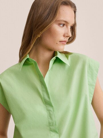 Camicia da donna 'MATRIS' di MANGO in verde