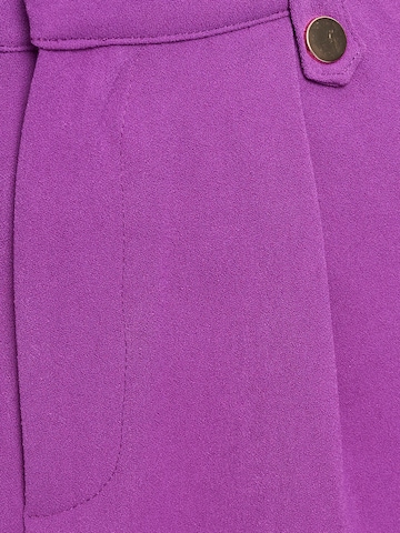 Tussah Wide leg Trousers in Purple