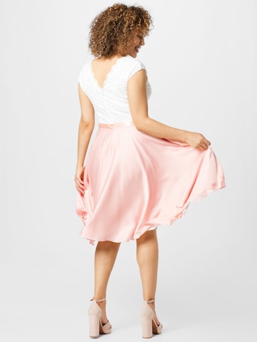 SWING Curve Cocktail Dress in Pink