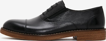 Derimod Veterschoen in Zwart: voorkant