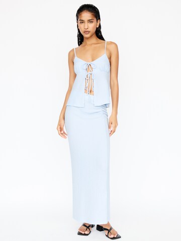 Top di Pull&Bear in blu: frontale