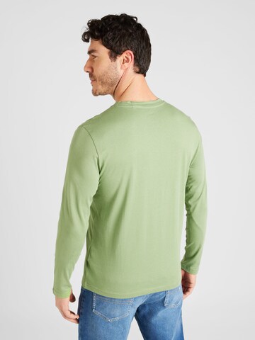 Tricou 'ASHEVILLE' de la MUSTANG pe verde