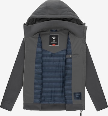 Veste fonctionnelle 'Doryan' Ragwear en gris