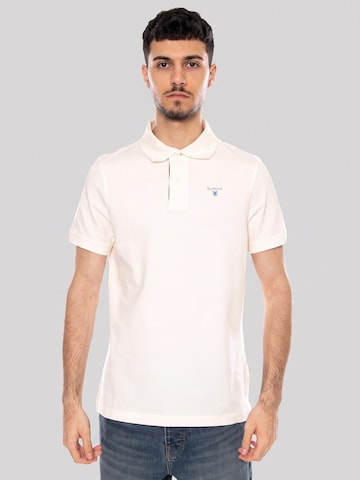 T-Shirt 'TARTAN PIQUE POLO WHISPER WHITE / CLASSIC' Barbour en blanc