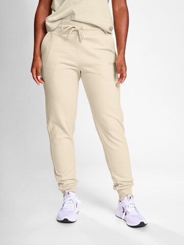 Hummel Tapered Broek in Wit: voorkant