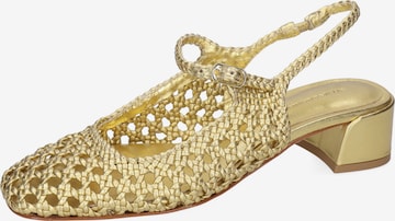 MELVIN & HAMILTON Sandals 'Belly 2' in Gold: front