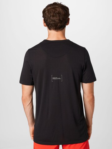 ADIDAS SPORTSWEAR - Camisa funcionais 'New Fit' em preto