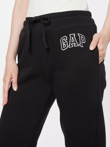 GAP Tapered Hose 'HERITAGE' in Schwarz