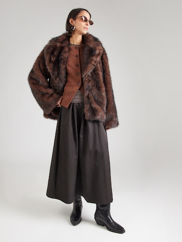 Monki - Chaqueta de entretiempo en marrón