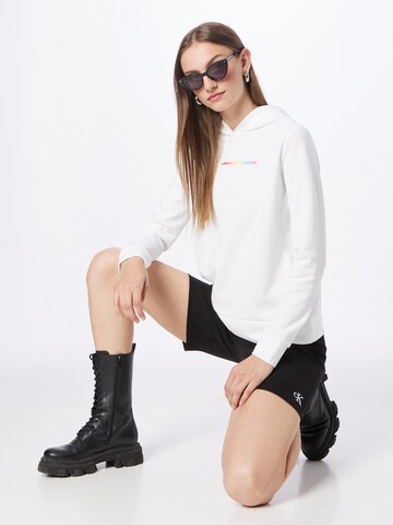 Calvin Klein - Sudadera en blanco