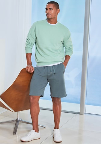 Regular Pantalon JOHN DEVIN en vert