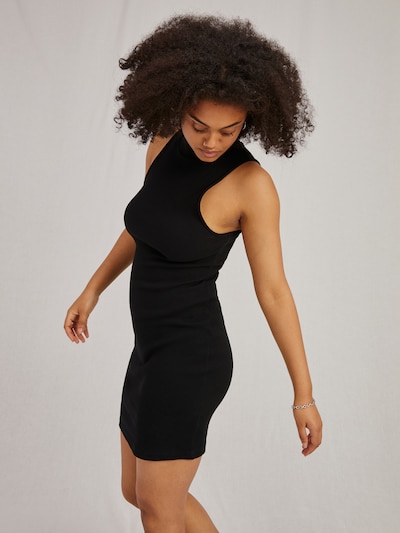 Rochie tricotat 'Hailey' A LOT LESS pe negru, Vizualizare model