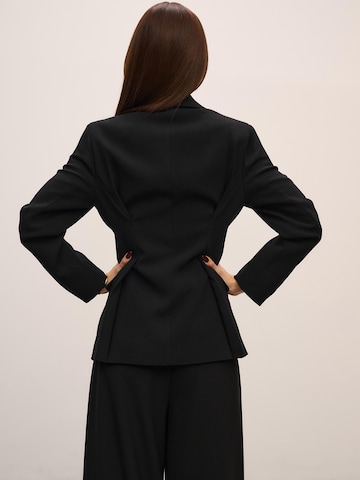 melns ORIMEI by Victoria Swarovski Žakete