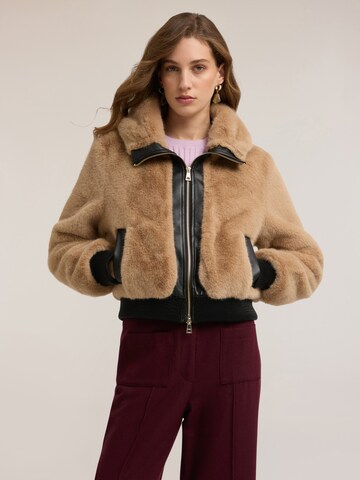 Manteau d’hiver MOTIVI en beige