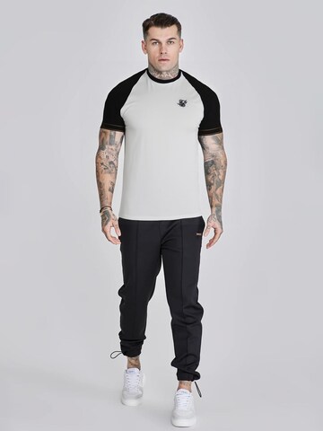 T-Shirt SikSilk en blanc