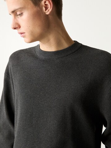 Pull-over Pull&Bear en gris