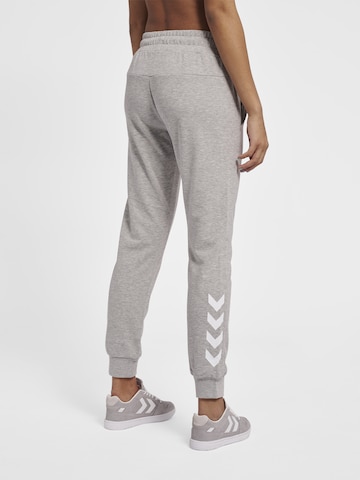 Hummel Tapered Workout Pants 'Noni 2.0' in Grey