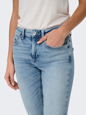 ONLY Baggy Jeans 'blush' in Blauw