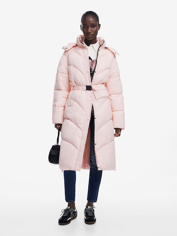 Desigual - Abrigo de invierno en rosa